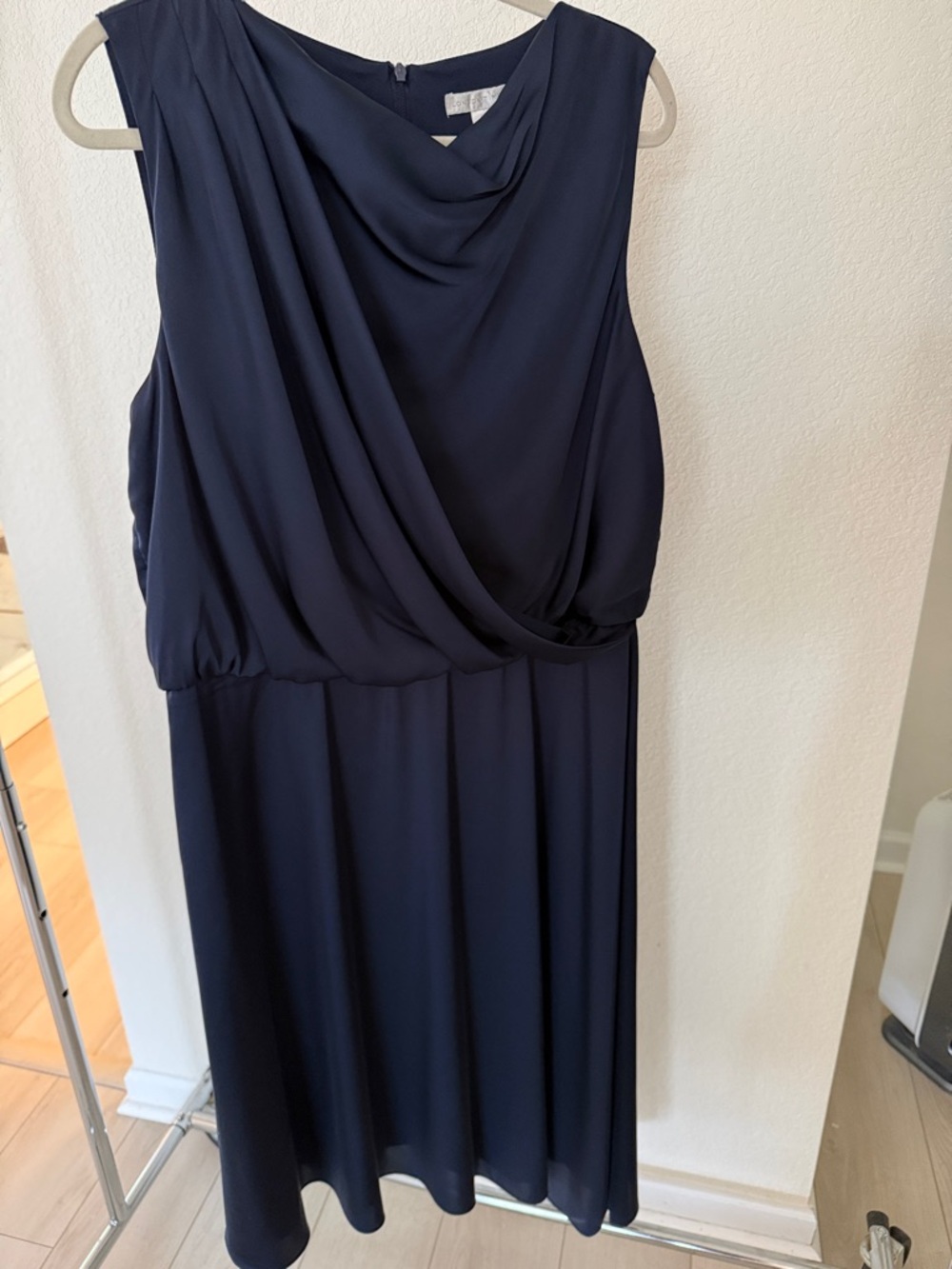 London Times Draped Front Sheath Dress - Picture 5 of 10